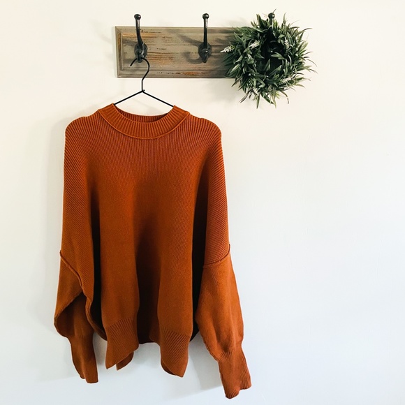 Free People Sweaters - NEW Free People Crew Neck Oversized Knit Sweater XS